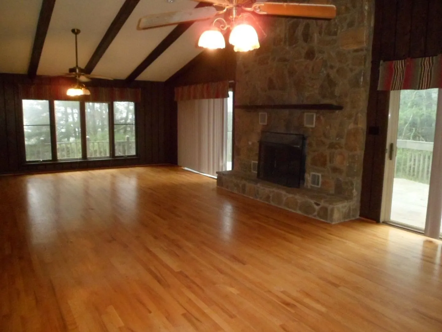 Family Home — Photo 3