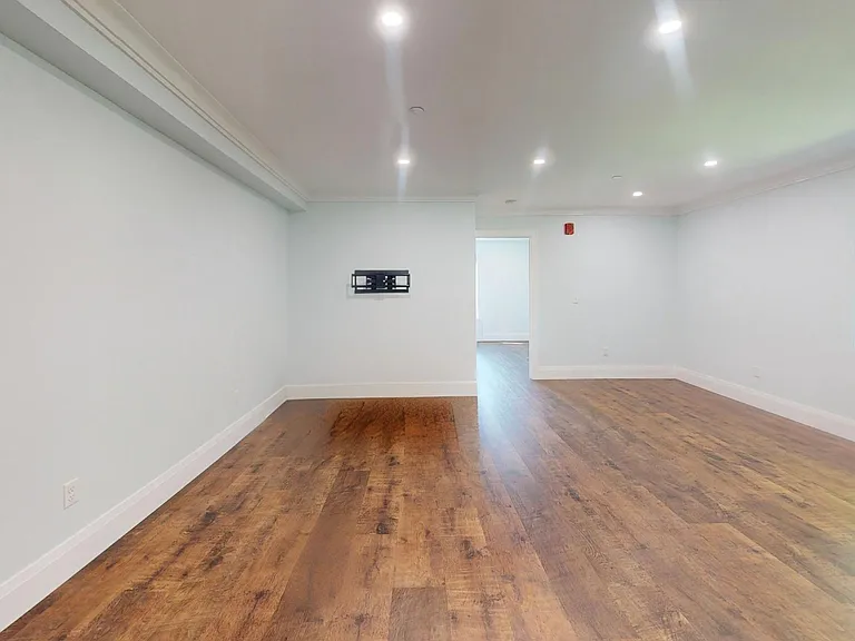 159 Boston Post Rd #C2 — Photo 10