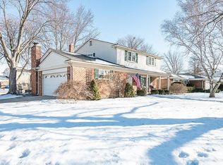 3411 Bicsak Dr, Warren, MI 48092