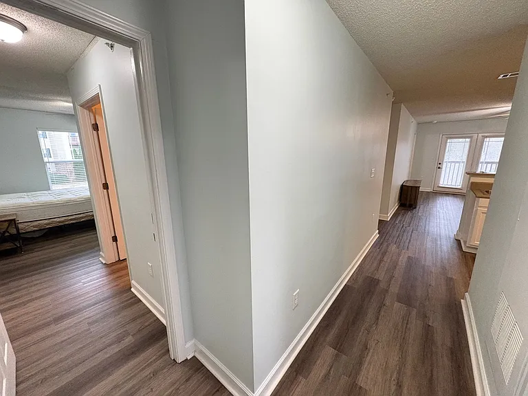 731 Harts Cove Way — Photo 29