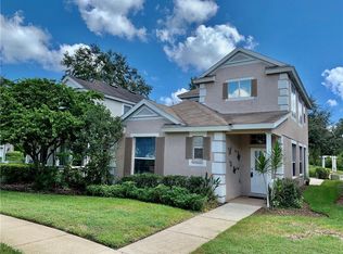 5017 Bridgeway Ln, Lutz, FL 33558