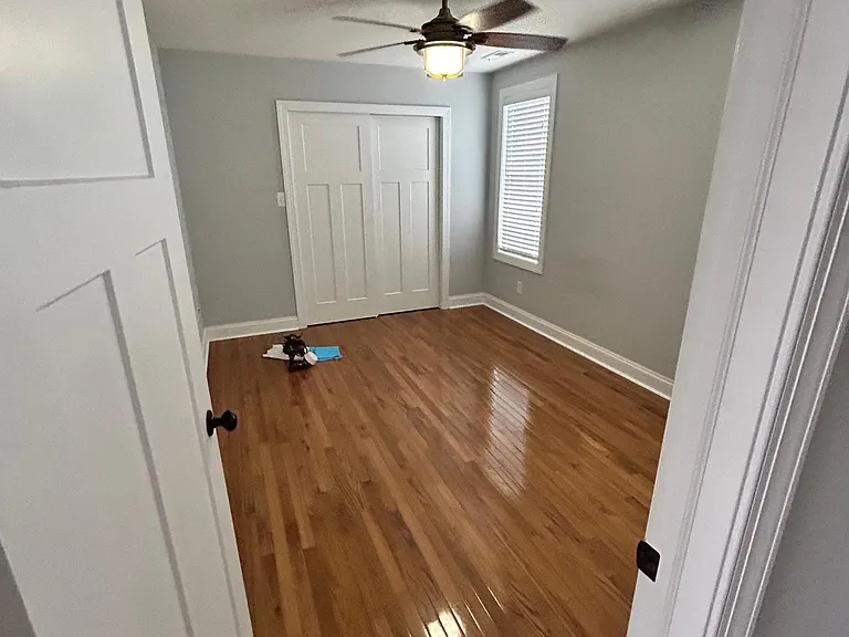 182 Revolution St #ABOVE THE GARAGE — Photo 9