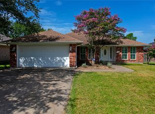 4506 Winchester Dr, Bryan, TX 77802