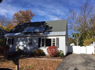 122 Bellevue St, Manchester, NH 03103