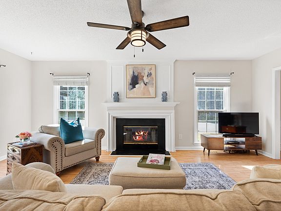 3rd image of 7301 Cape Charles Dr