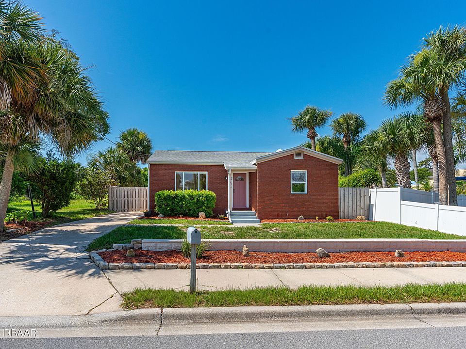 1st image of 262 Seaview Ave