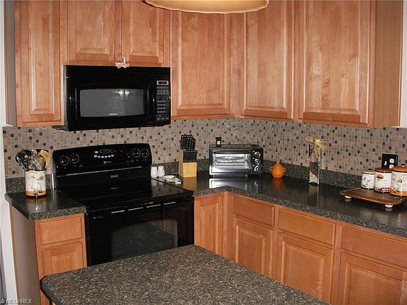 2nd image of 4868 Eagles Nest Dr