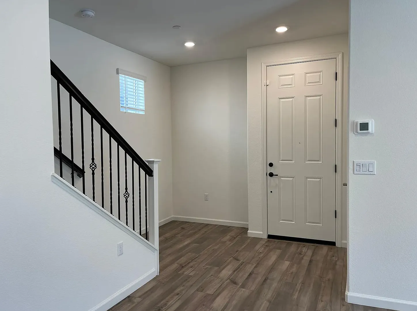 Beautiful 4 bed 3 bath located in Roseville! — Photo 4