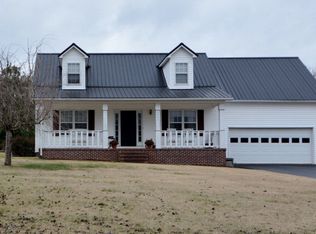 5549 Cherry Creek Rd, Sparta, TN 38583