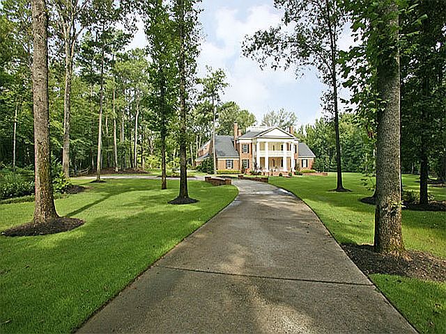 1st image of 105 Notting Creek Cv