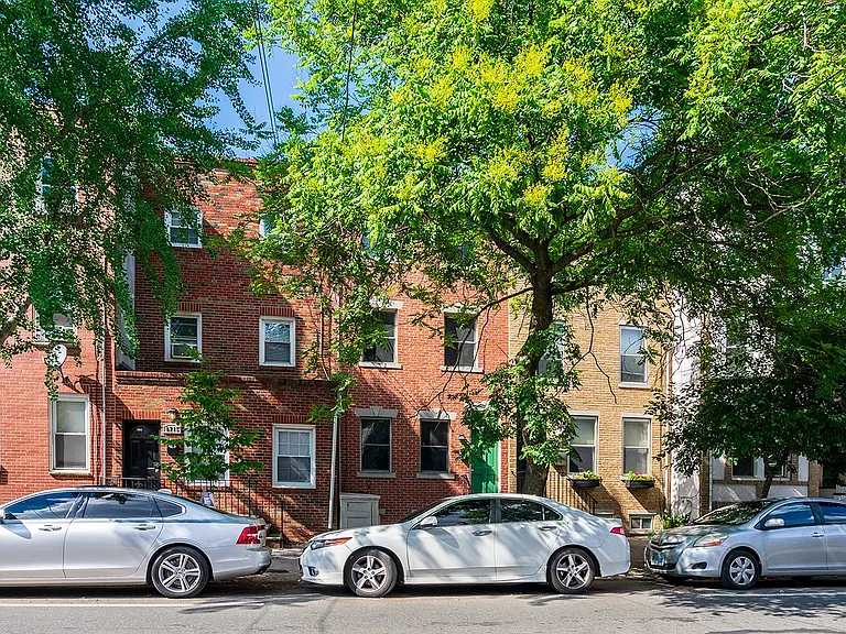 1715 Christian St #2F — Photo 16
