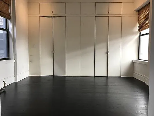 Rented by Triumph Property Group | media 7