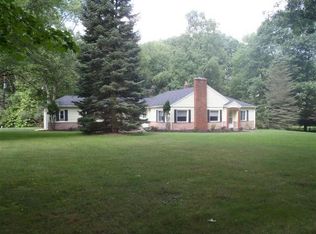5328 Browns Lake Rd, Jackson, MI 49203