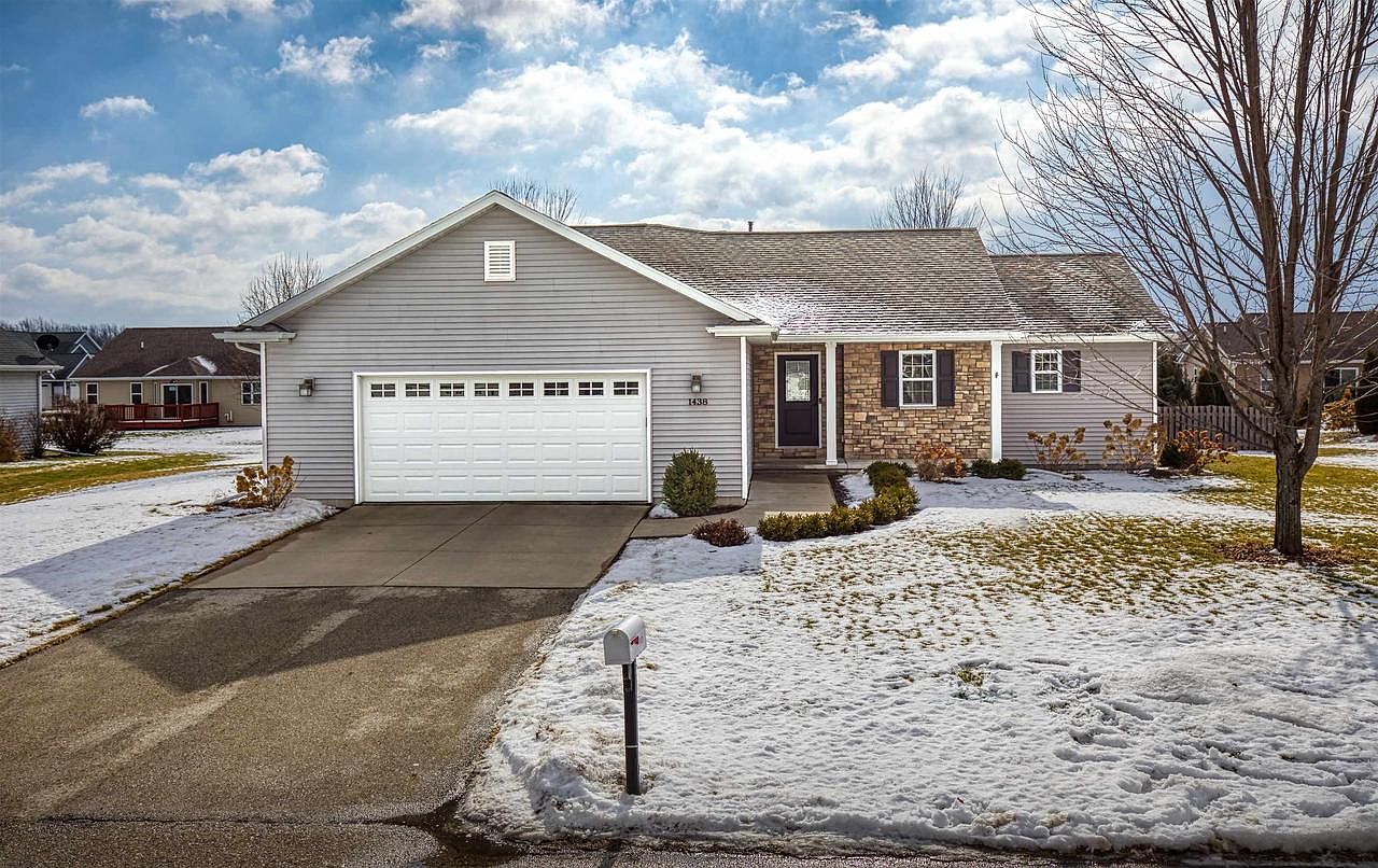 1438 ANTHEM DRIVE, Neenah, WI 54956 Zillow