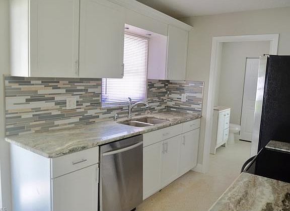 5th image of 1506 Lindale Cir