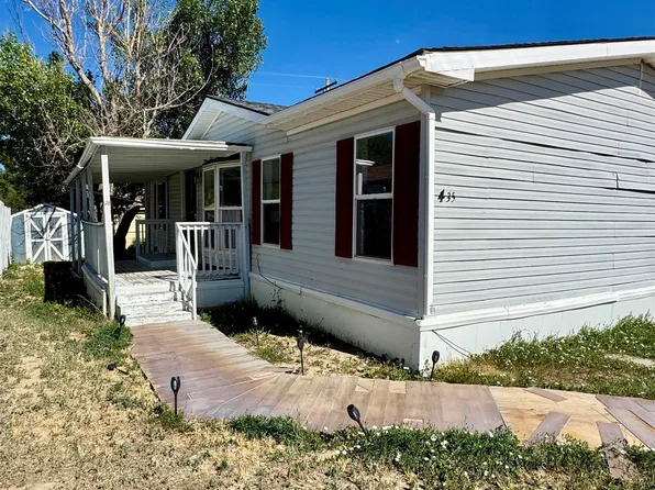435 Texas St, Evansville, WY 82636