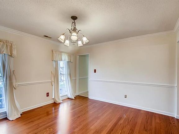 5th image of 106 Withershinn Dr