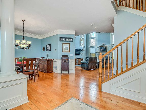 3rd image of 8210 Garden Dr NW