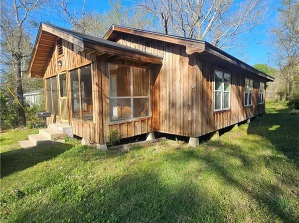 308 Valley St, Winnfield, LA 71483