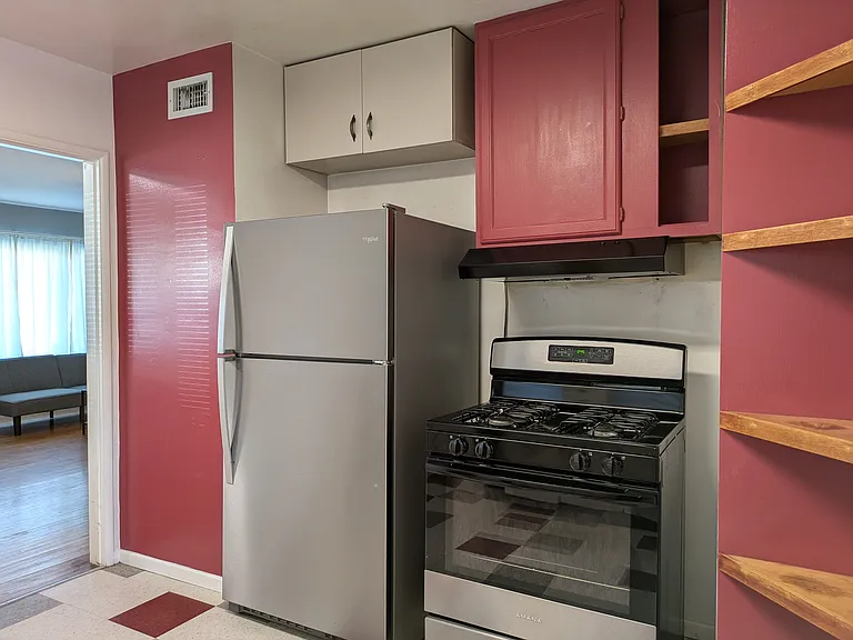 4135 Hill St — Photo 6