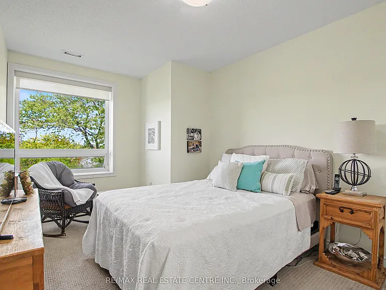 33 Whitmer St #418 — Photo 14