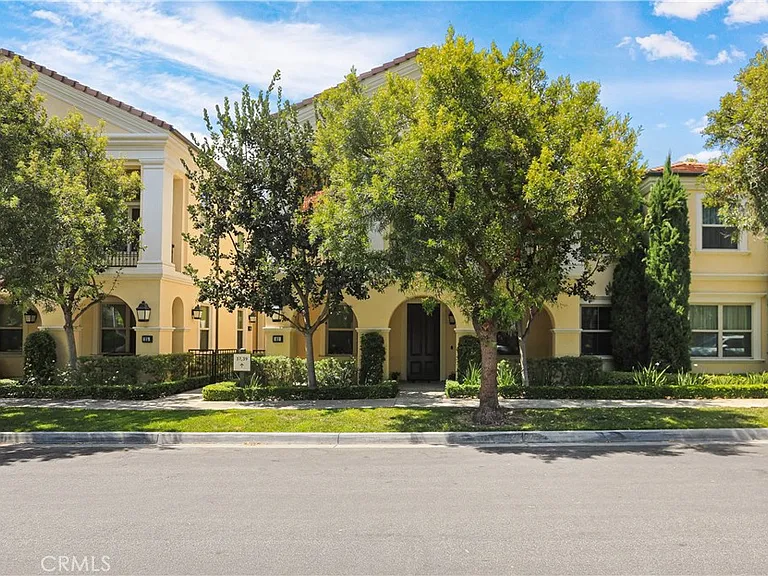 41 Kempton — Photo 2