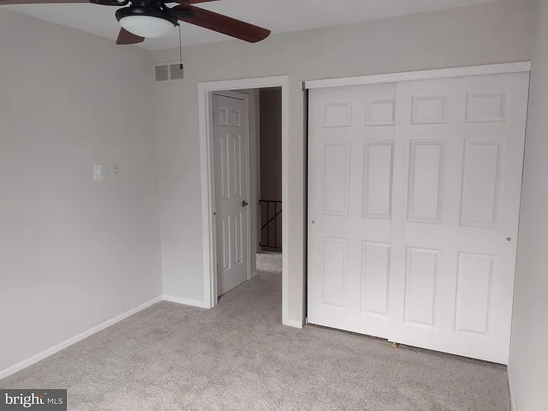 83 Avon Ln — Photo 22
