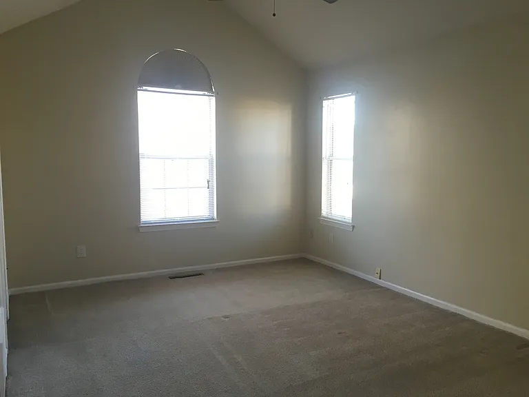 4689 Shallowford Cir — Photo 17
