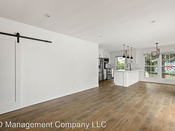 4th image of 10022 Culver Blvd APT F
