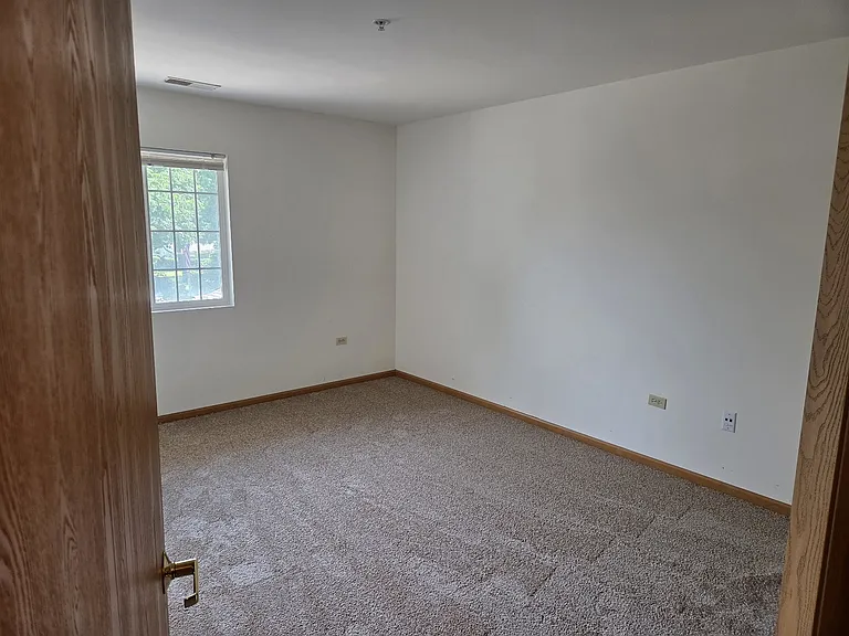 605 Barrington Ave #358 — Photo 7