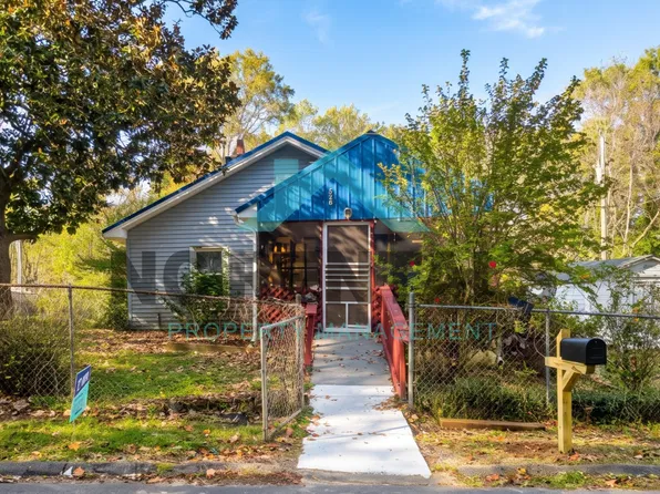 526 Peaceful Leaf Rd, Kings Mountain, NC 28086