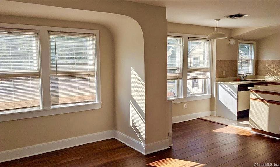 294 Halley Ave 2, Fairfield, CT 06825 Zillow