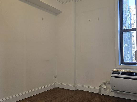 4th image of 445 E 77th St APT 3N