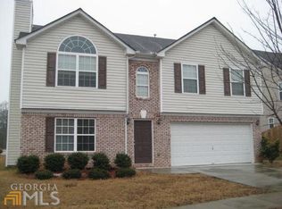 4406 Beaver Pond Ct, Loganville, GA 30052
