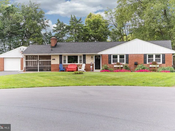 7910 Longmeadow Dr, Frederick, MD 21701