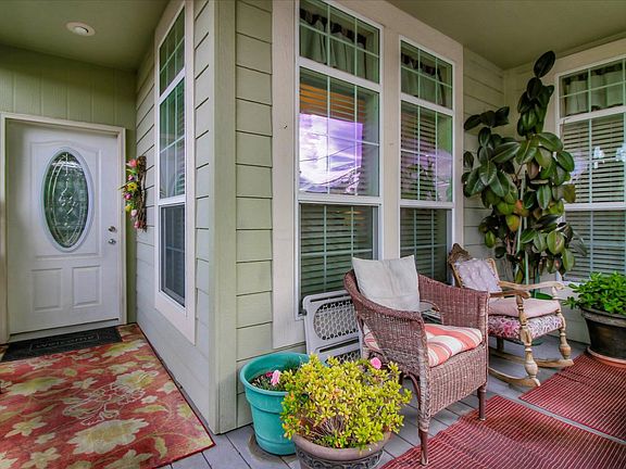 4th image of 868 Villa Teresa Way