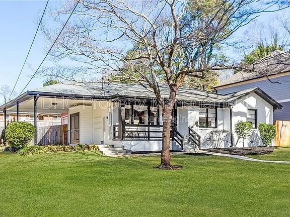 2nd image of 2968 Catalina Dr