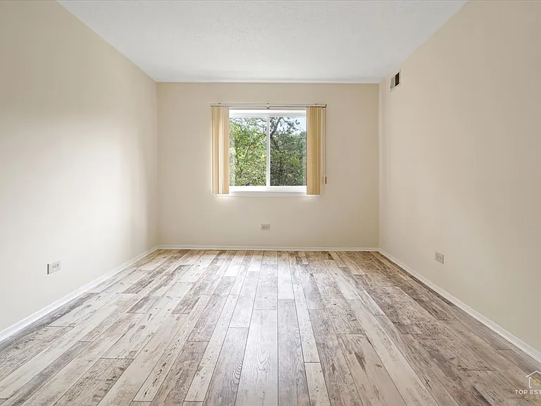 909 Buccaneer Dr #3 — Photo 14