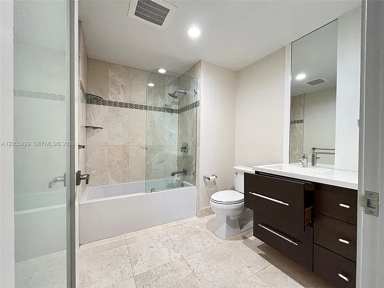 10 Aragon Ave #614 — Photo 19