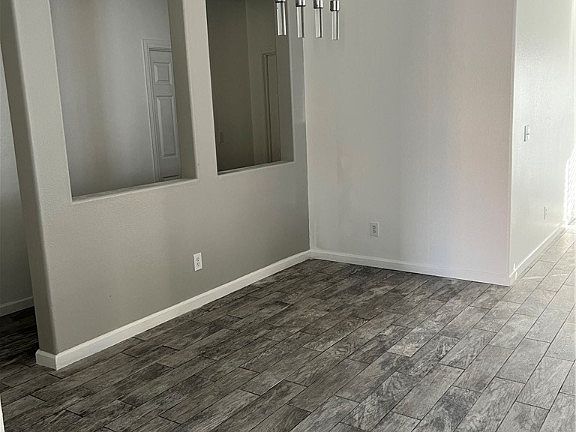 5th image of 5924 Sassa St