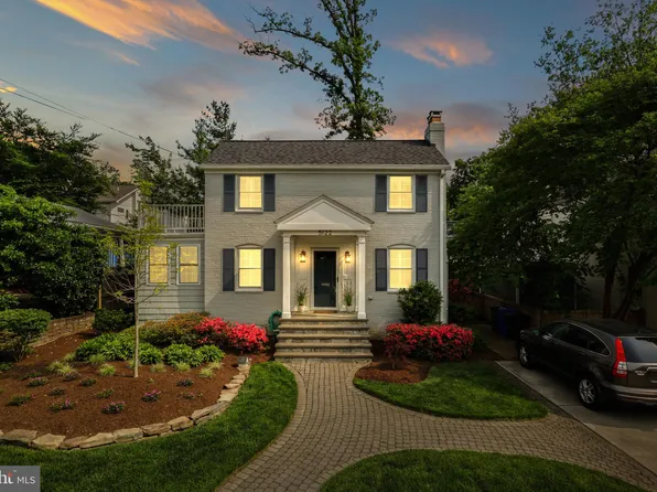 5122 26th St N, Arlington, VA 22207