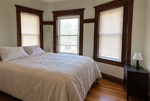 2nd image of 54 Sunset Rd #2