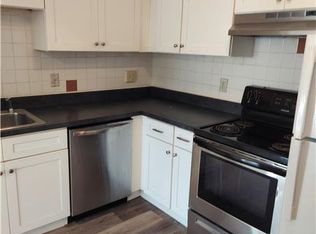 11 Hodges Ave, Quincy, MA 02171