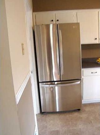 5th image of 5102 Margo Ct