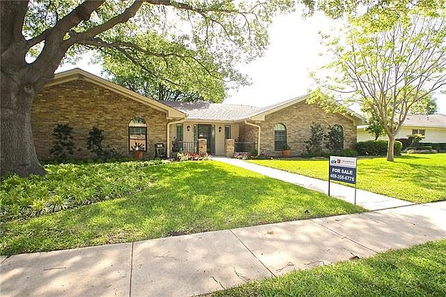 1st image of 1600 Cloister Way