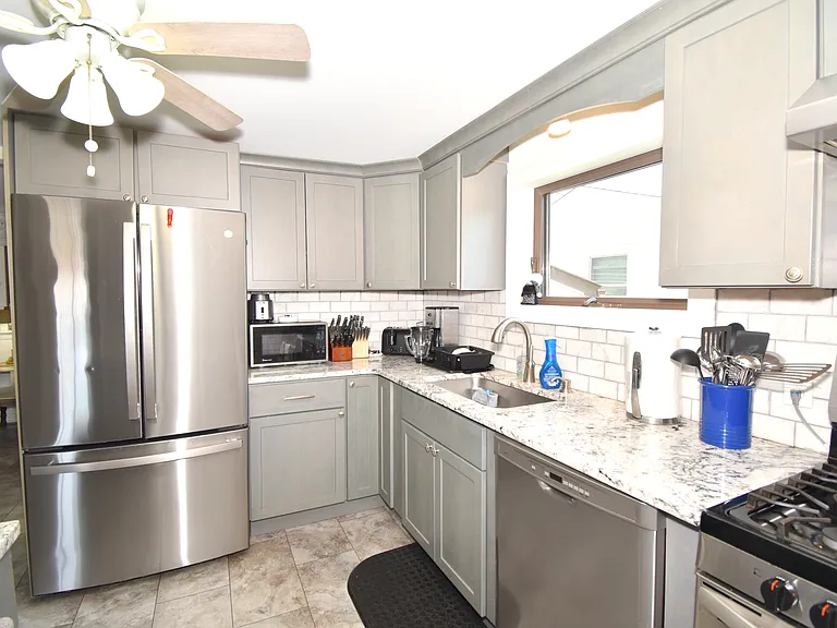14 Tellier Rd — Photo 12