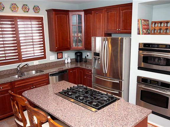 2nd image of 42705 Lantana Dr