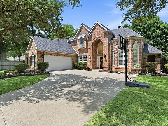 3rd image of 4908 Arbor Glen Dr