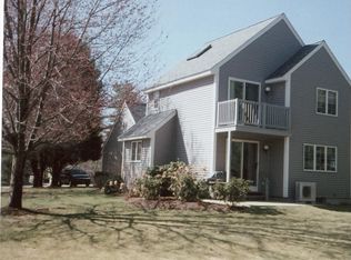 4 Whistlers Lndg, Scarborough, ME 04074