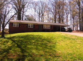 160 Robinhood Loop, Statesville, NC 28625